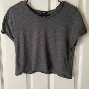 Super soft grey cropped tee
